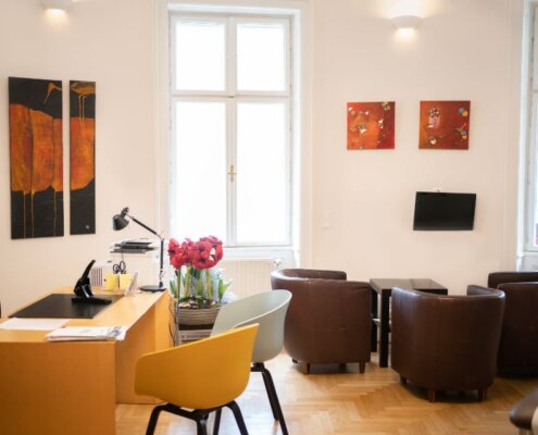 Besprechungszimmer Dr. Scharf Besprechungszimmer Dr. Scharf